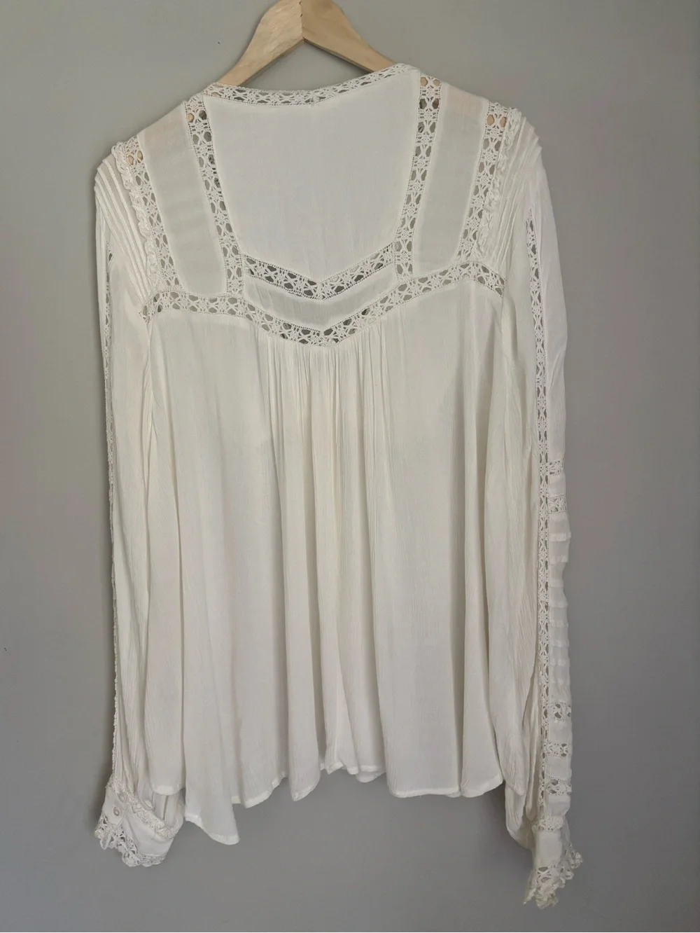Free People Crochet Trim Peasant Blouse EUC